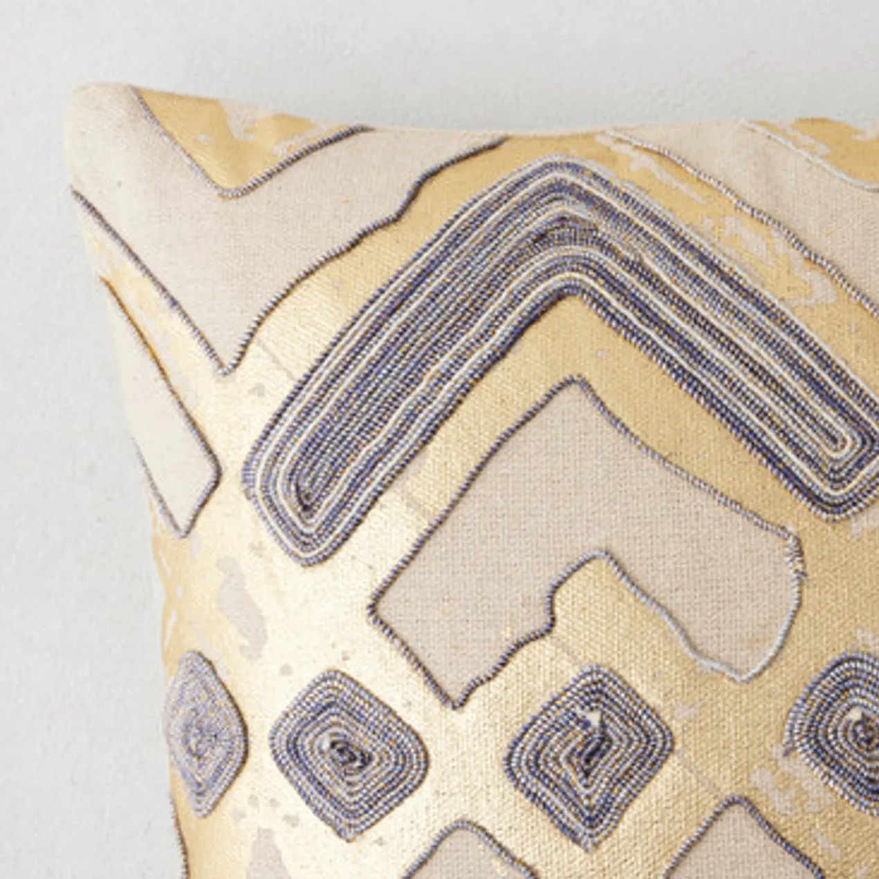 Aura Pillow 20" - Natural/Gold