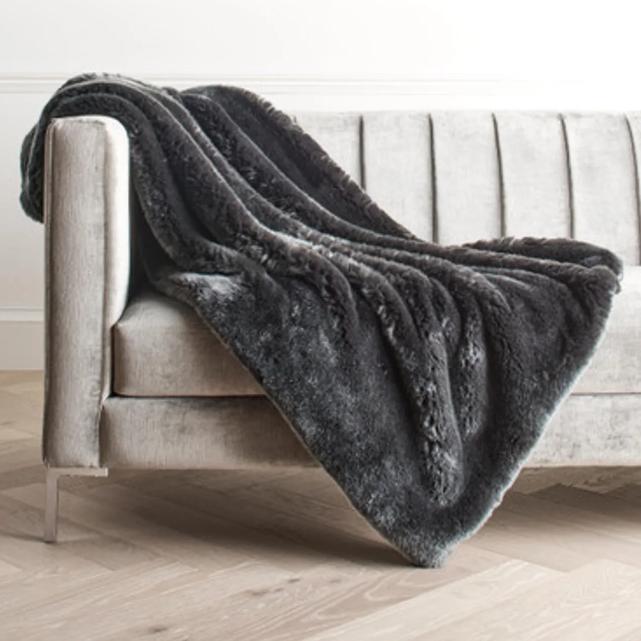 Bijou Throw - Charcoal