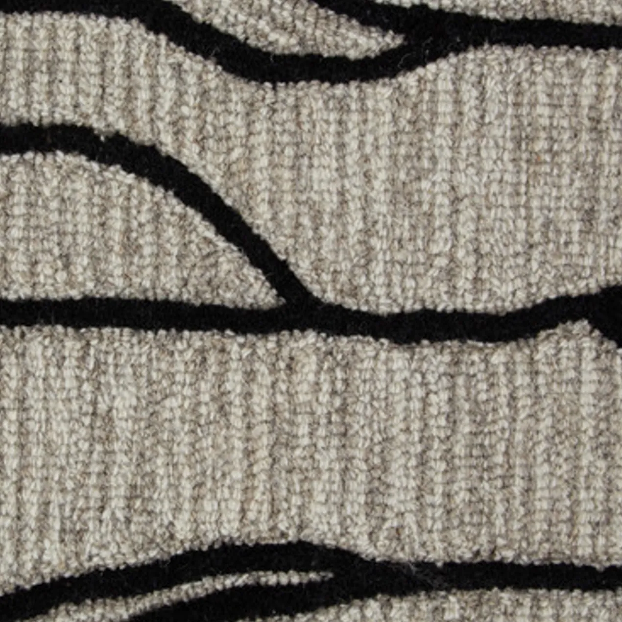 Cavallari Rug - Black/Taupe