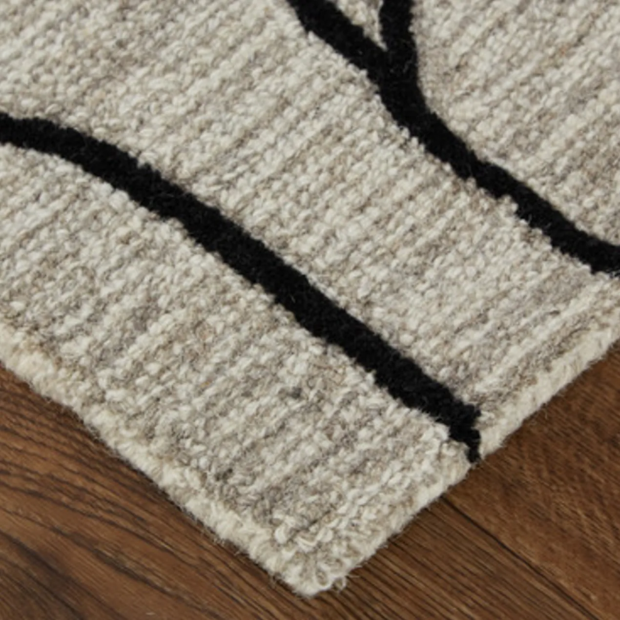 Cavallari Rug - Black/Taupe