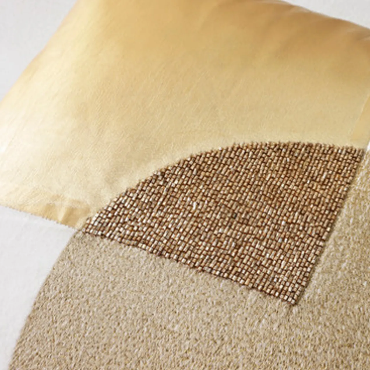 Circle Eclipse Pillow 20" - Pearl