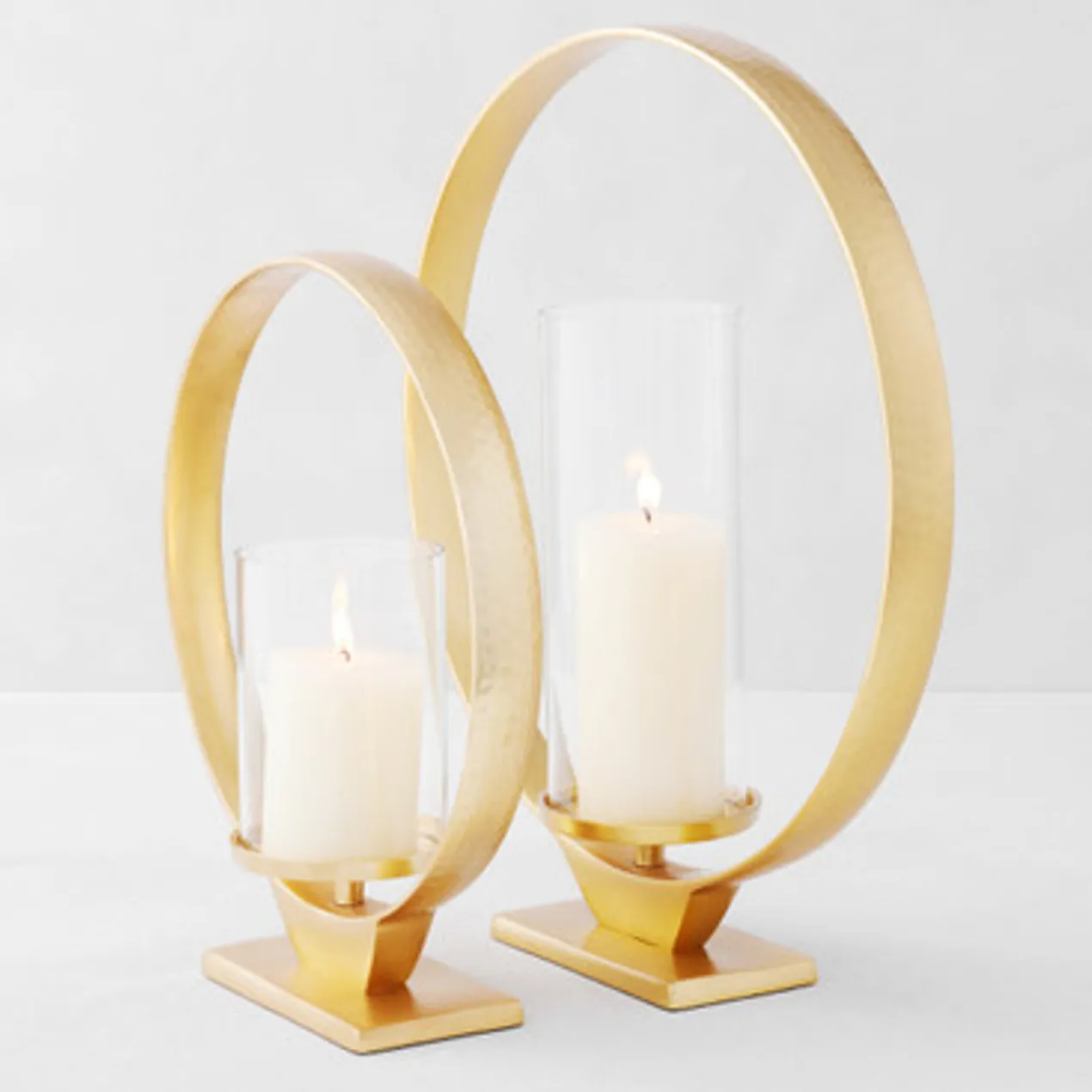 Cirque Pillar Holder