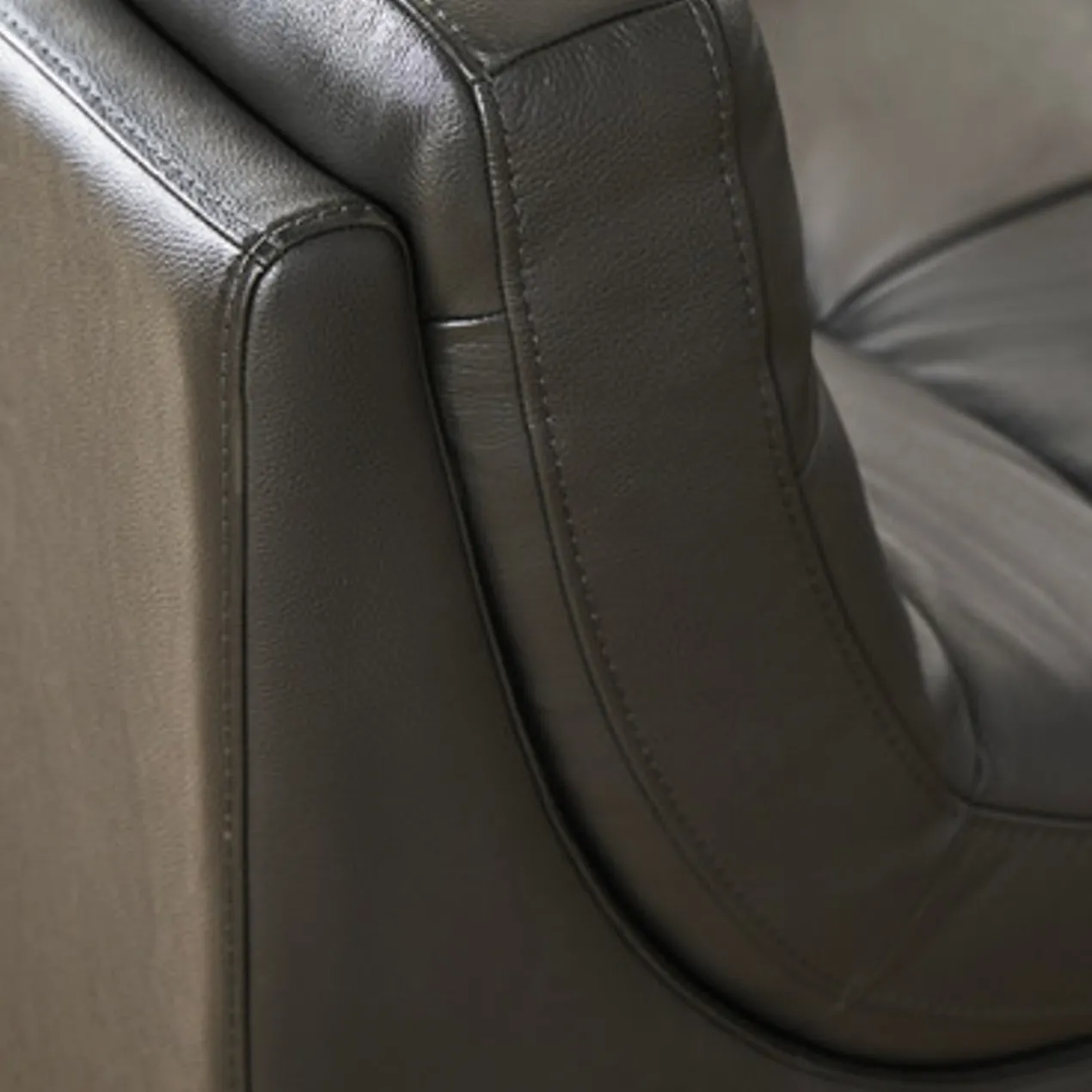 Convo Leather Sectional - 6 PC