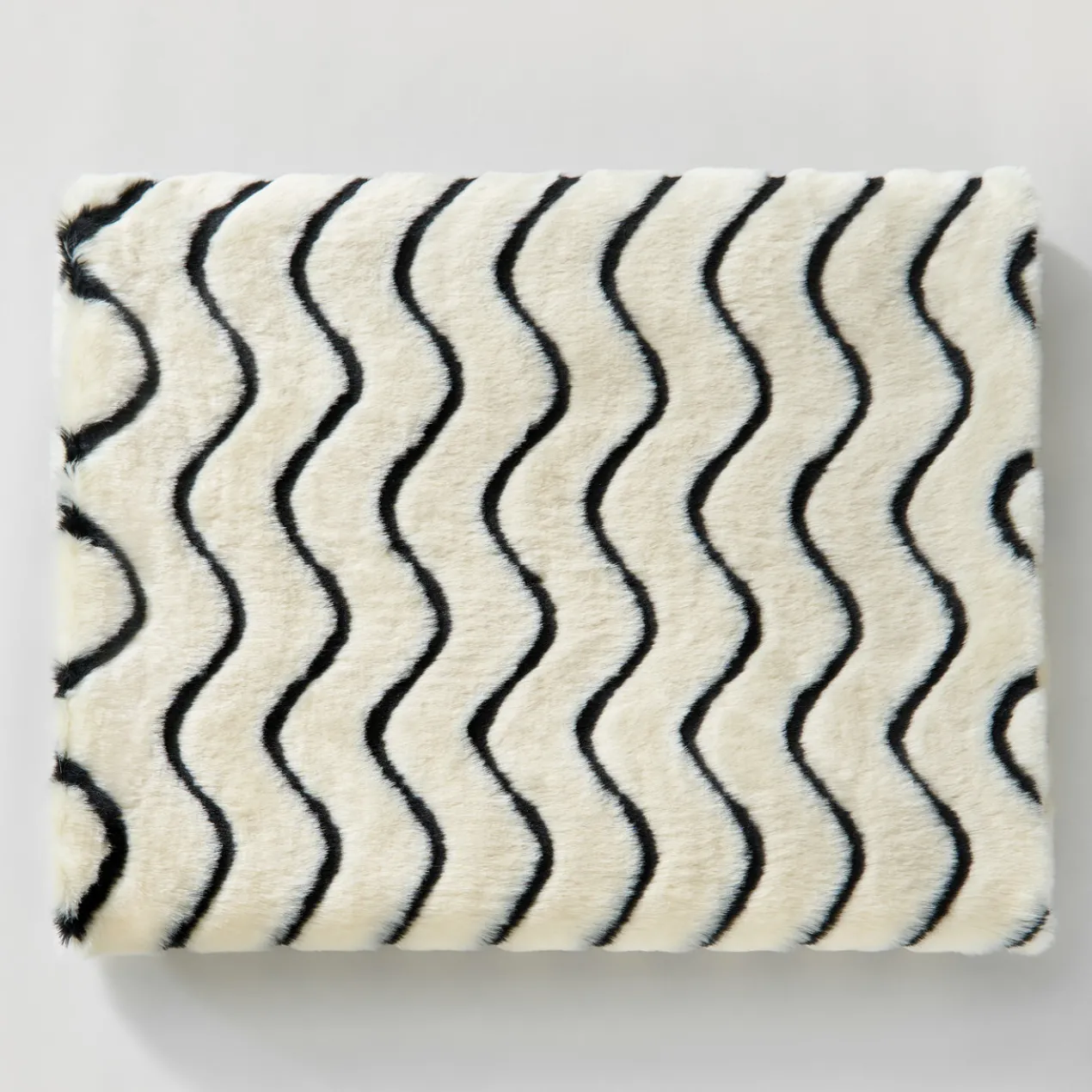 Dosia Wave Throw 50" x 60"