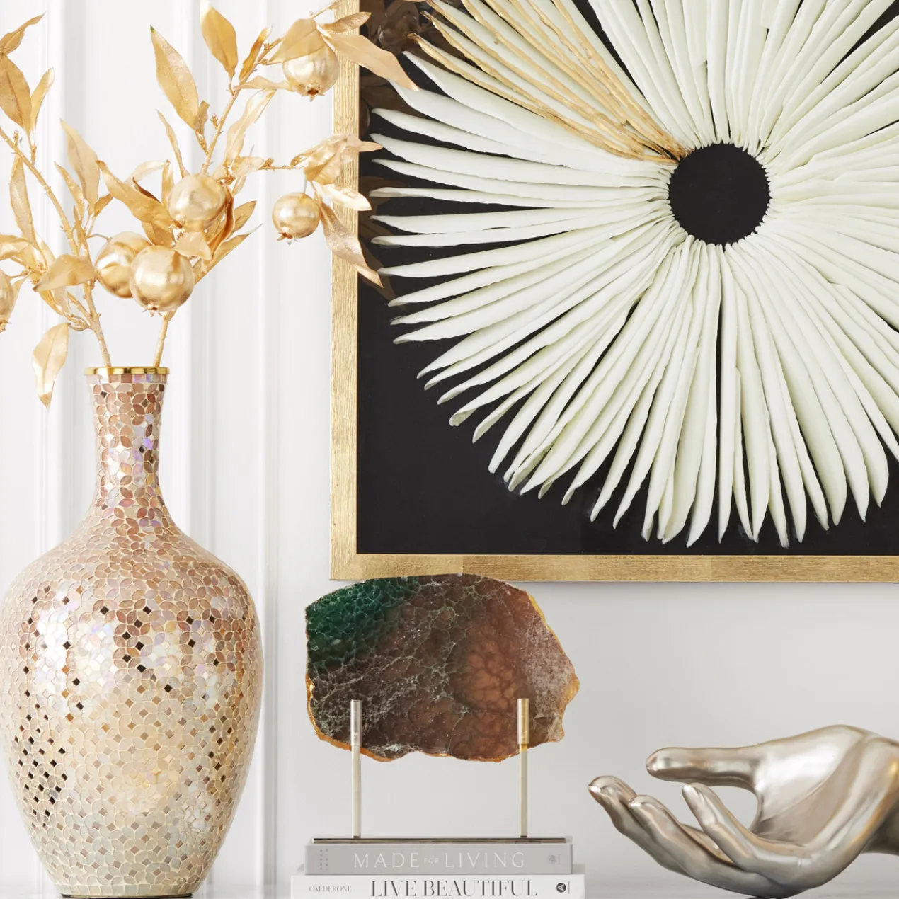 Fluorite Slab On Stand