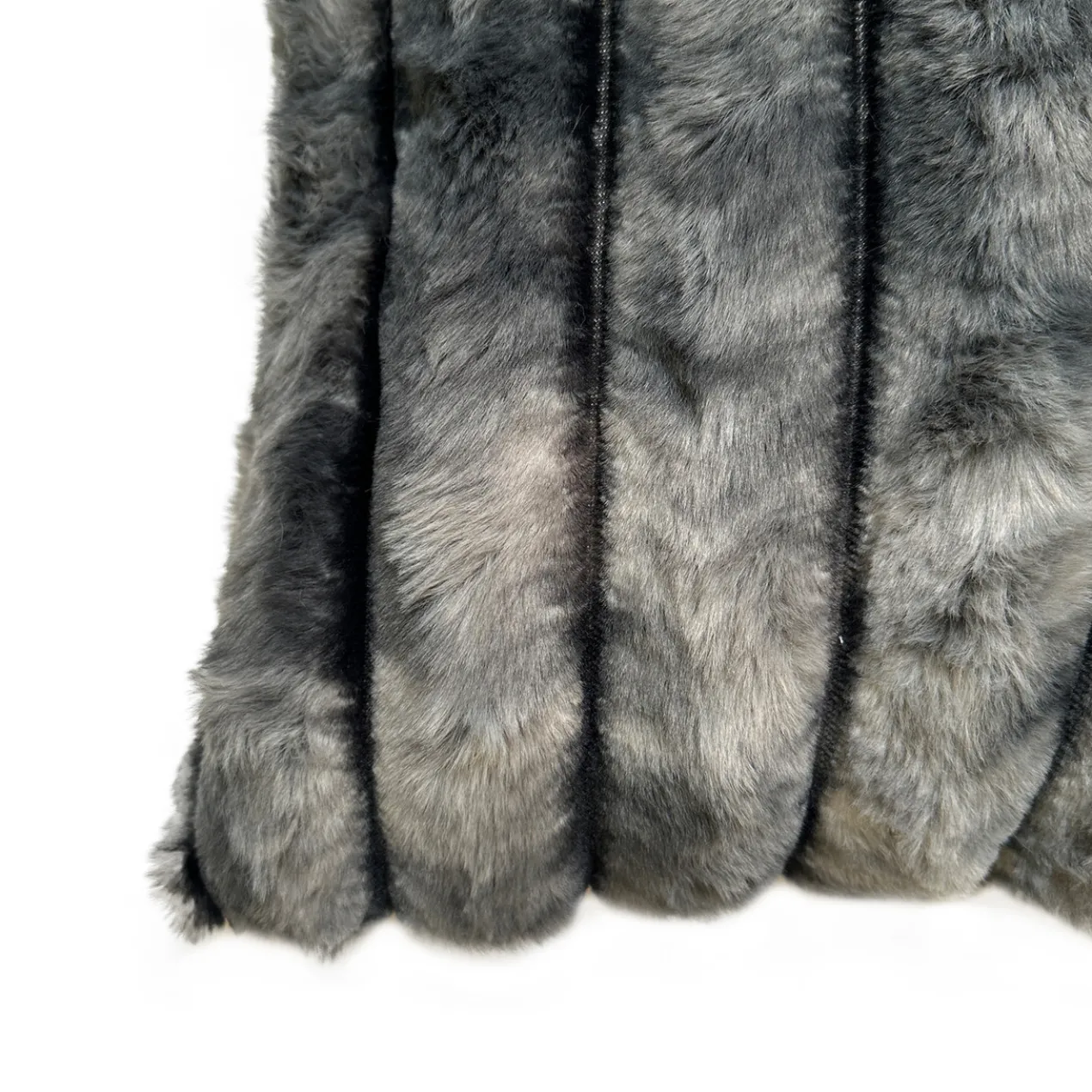 Fur Channel 20" - Charcoal