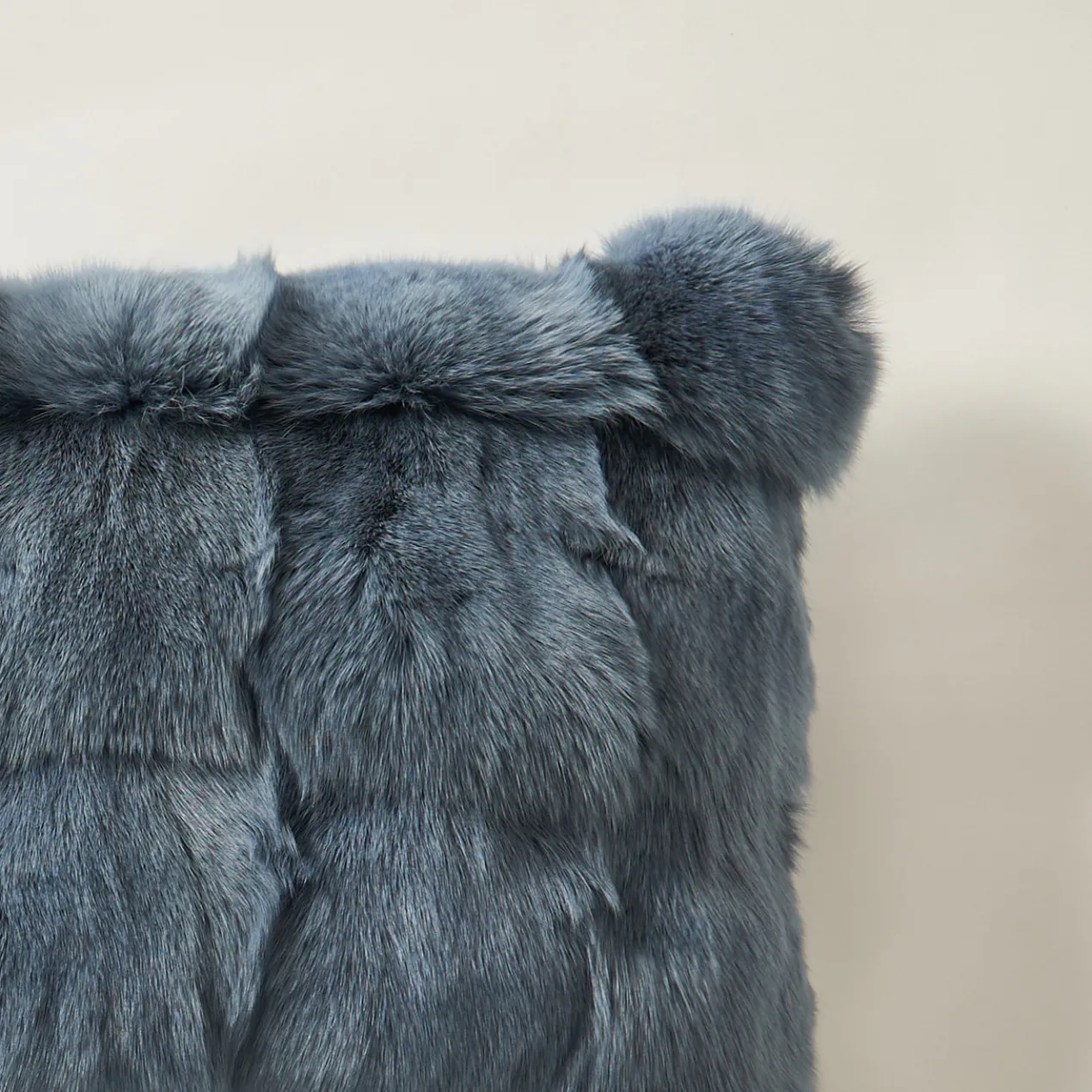 Fur Lumbar 14"x 20" - Blue