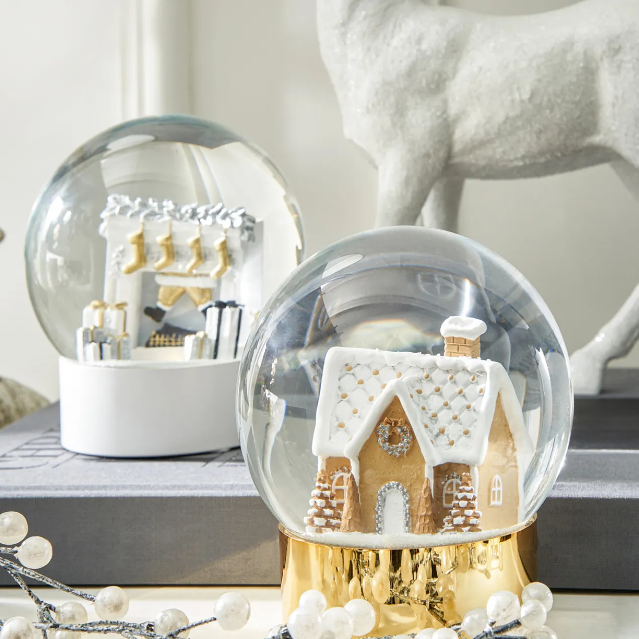Gingerbread Snow Globe