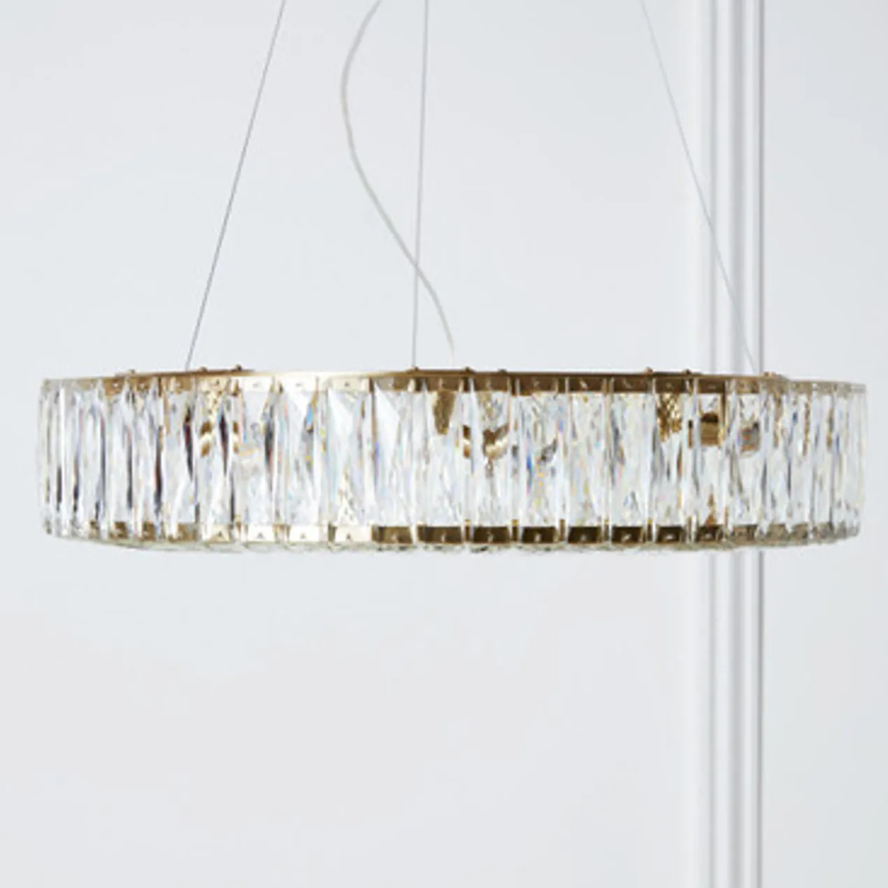 Gleam Chandelier