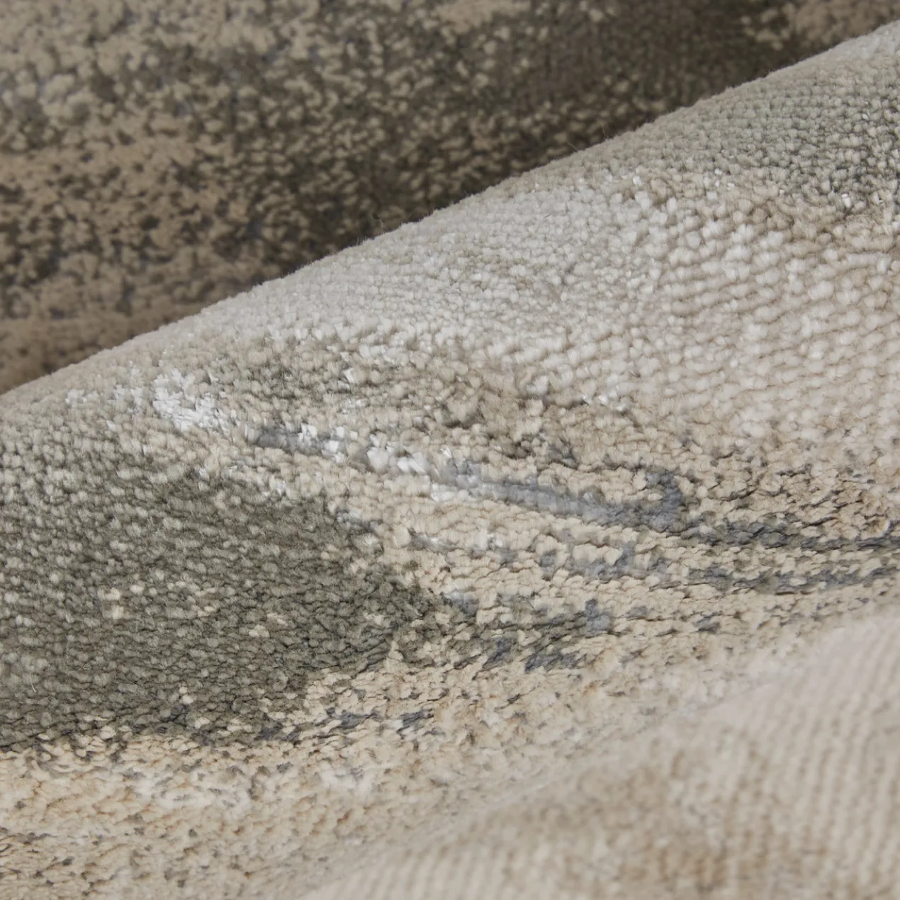 Hoyt Rug - Ivory/Silver