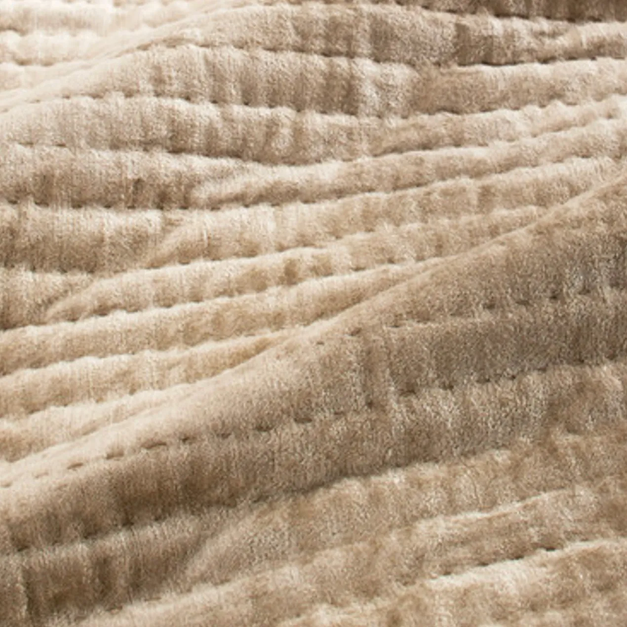 Mardon Velvet Bedding - Champagne