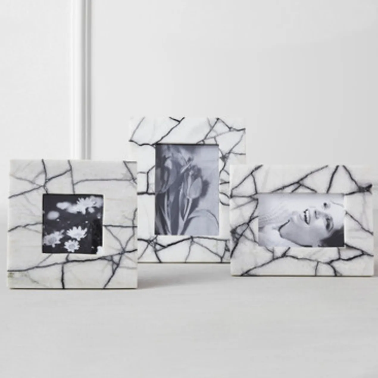 Nikki Chu - Maze Marble Frame