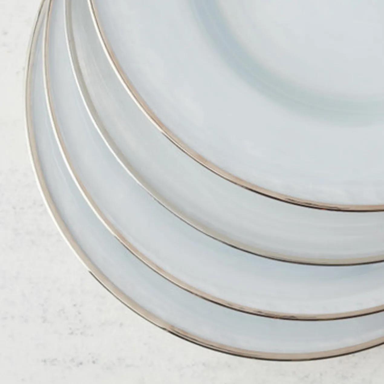 Paramount Dinnerware Sets