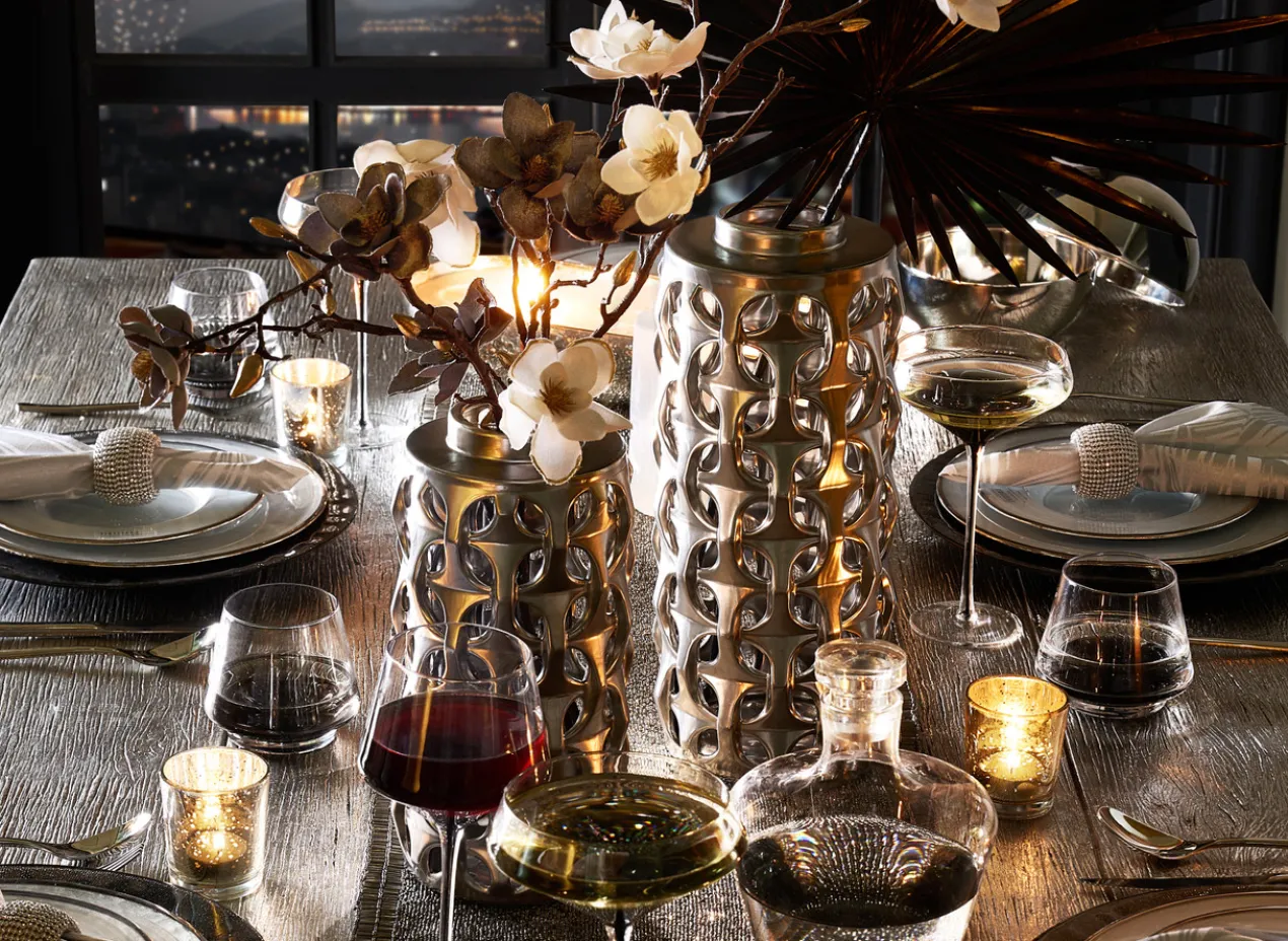 Paramount Dinnerware Sets