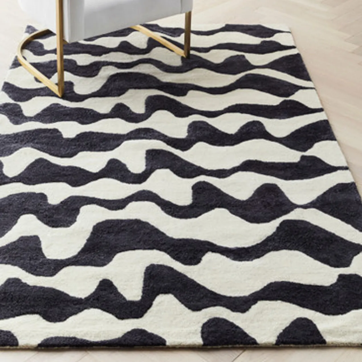 Quinn Rug - Ivory/Black