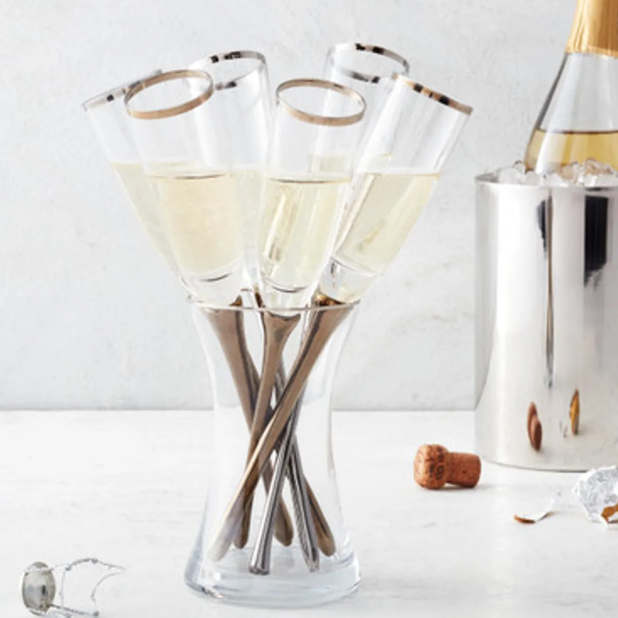 Salud Toasting Flutes - Set of 6