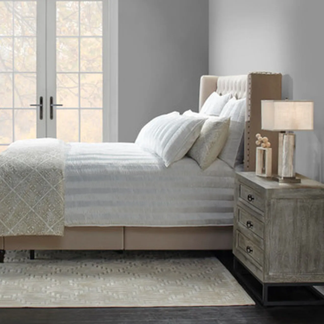 Savion Bedding - Pearl