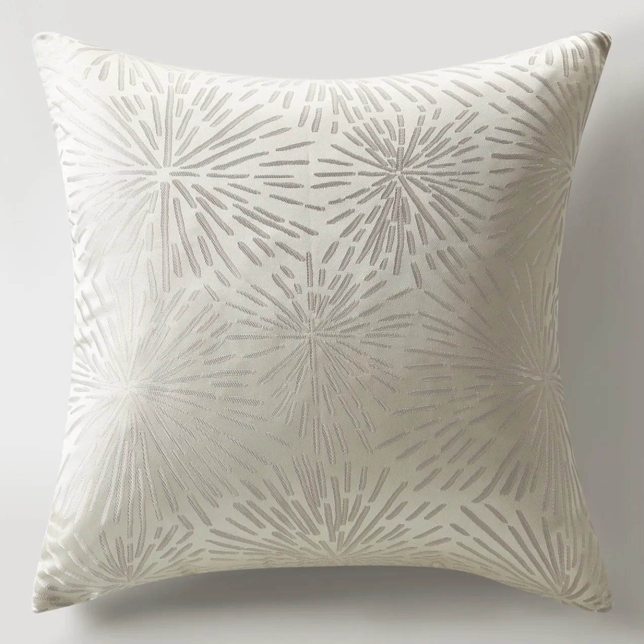 Starburst Jaqcuard Pillow 22"