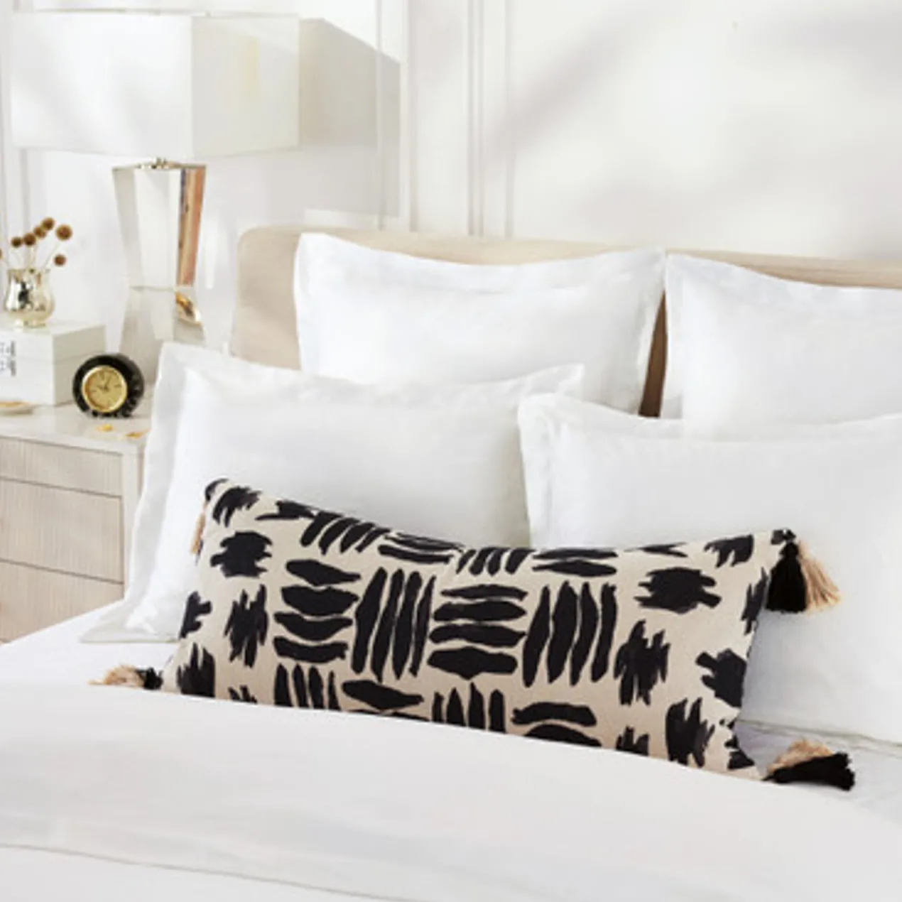 Zahli Lumbar Pillow - Black/Natural